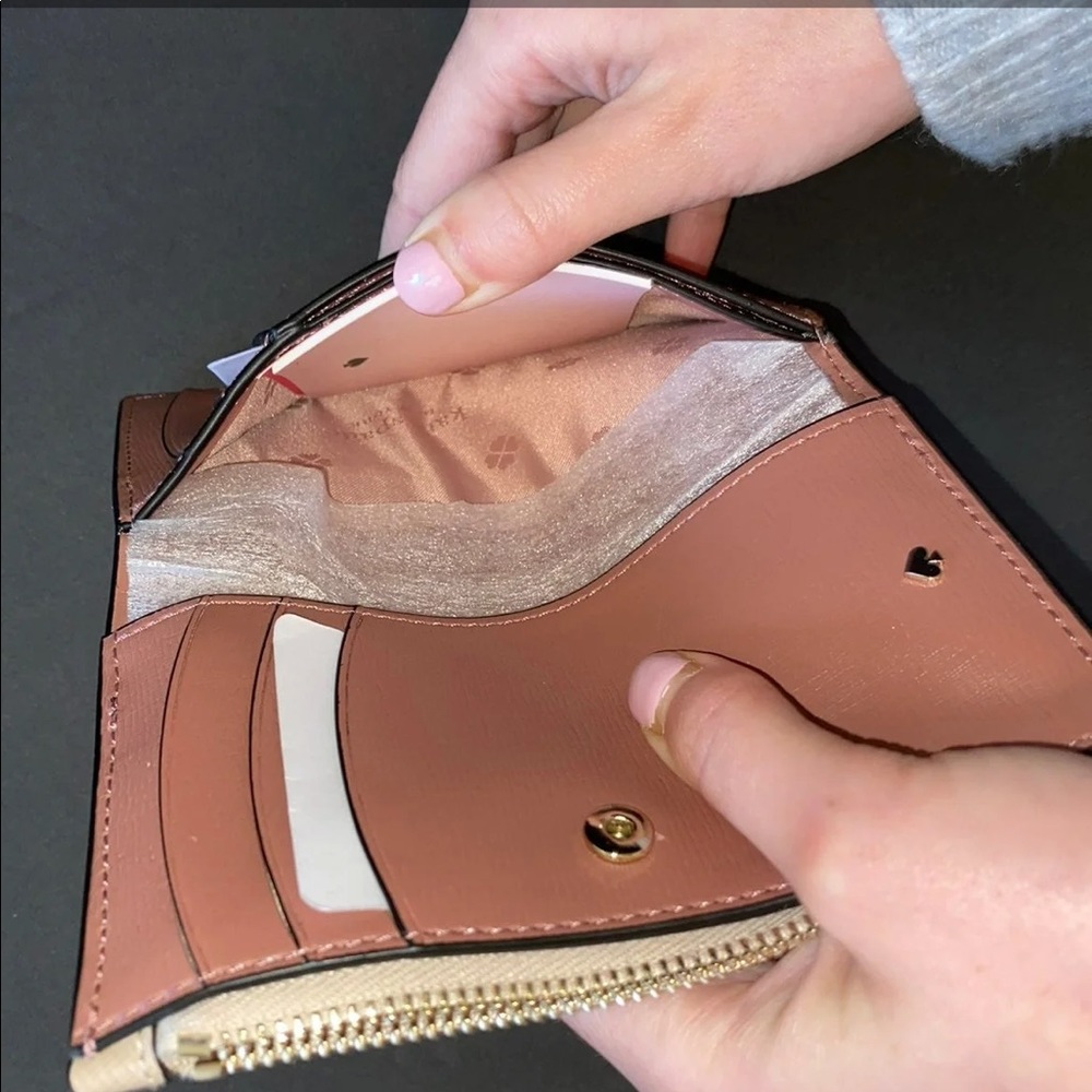 Kate Spade Wallet - Picture 5 of 6